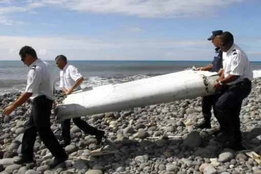 Pierwszy pewny ślad MH370