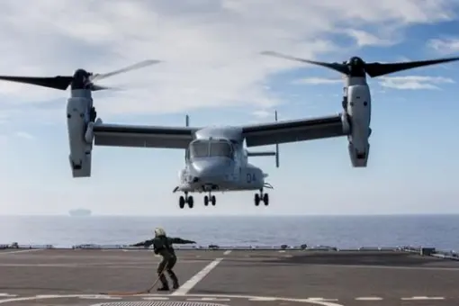 MV-22 Osprey na holenderskim desantowcu