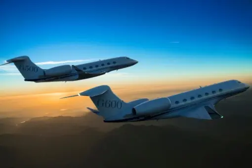 Gulfstream prezentuje dwa nowe biznesjety