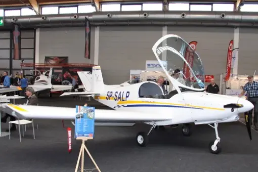 Aero 2015: Alpi wchodzi do Polski