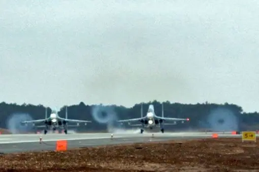 Pierwsze Su-30M2 pod Sewastopolem