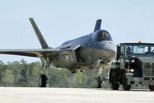 Kłopoty F-35