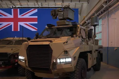 Bushmaster Dual Cab przeciw bsl