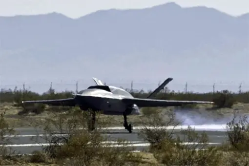 Rozbił się prototyp YFQ-42