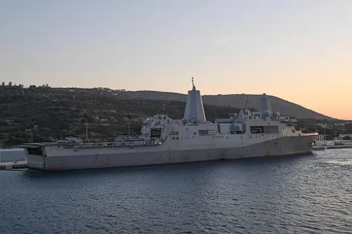 Przegląd remontowy USS Mesa Verde