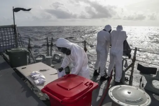Sukces antynarkotykowy HMAS Darwin