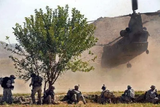 Raport o zestrzeleniu CH-47D