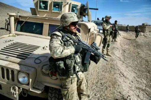 Posiłki do Afganistanu opóźnione