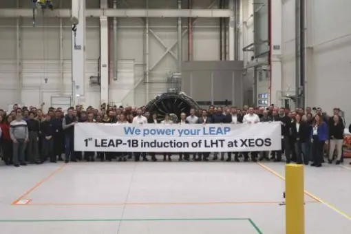 XEOS obsługuje silniki dla PLL LOT