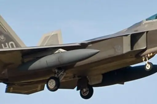 F-22 w ZEA