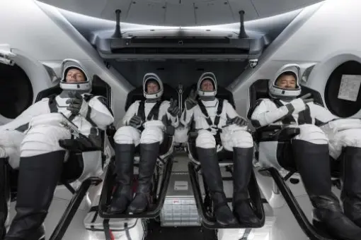 Start misji Crew-2 z astronautami do MSK