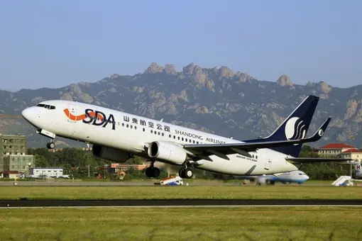 Shandong Airlines kupują Boeingi 737