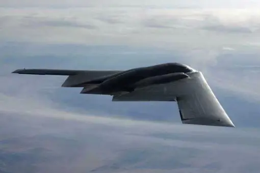 B-2 nad Biegunem Północnym 