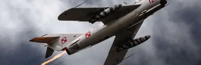 Lim-5 na Świdnik Air Festival