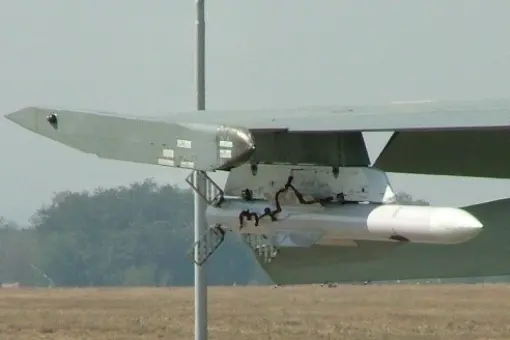 Połowa R-77 wadliwa?