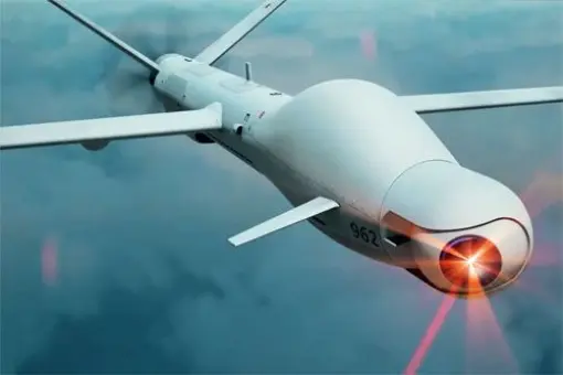 Hermes 900 z bronią laserową