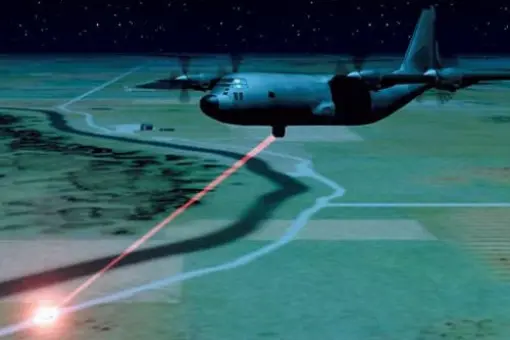 Laserowy C-130 gunship gotowy do prób