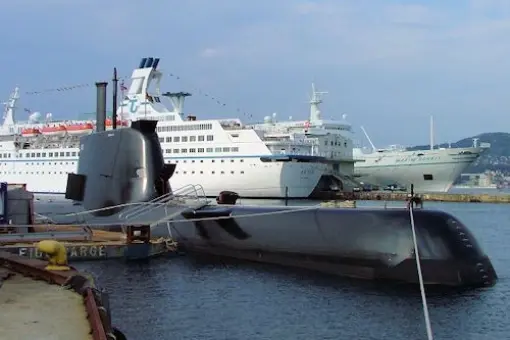 Grecy zapłacą za U214
