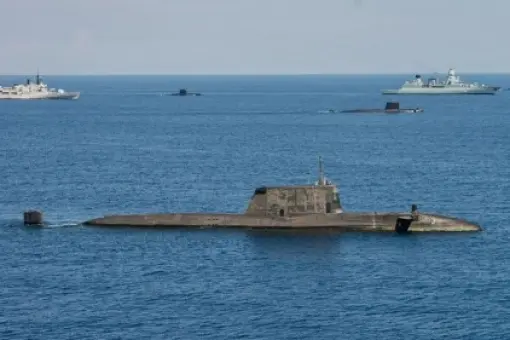 HMS Ambush wrócił do kraju