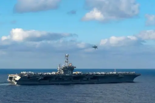 USS Harry S. Truman dotarł na Bliski Wschód