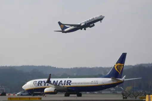 Ryanair zwiększa oferowanie z Polski