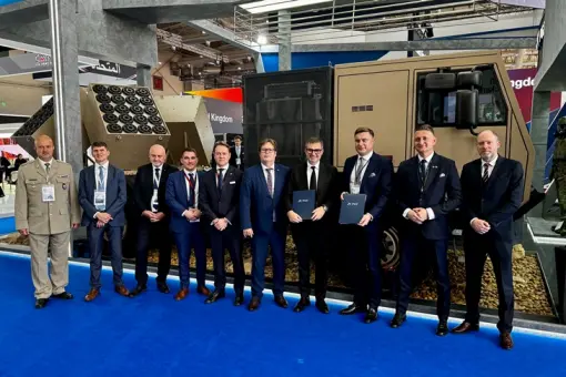 Współpraca PGZ i CSG