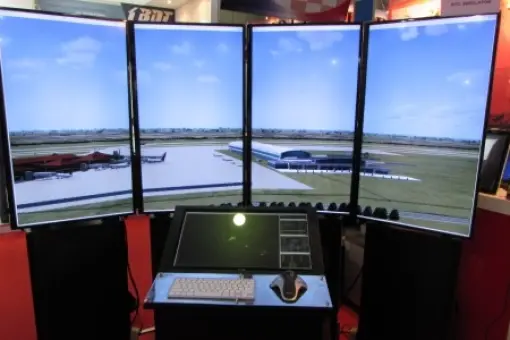 IndoDefence 2014: Komputerowe zestawy szkoleniowe