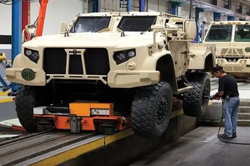 Zamówienie na kolejne JLTV