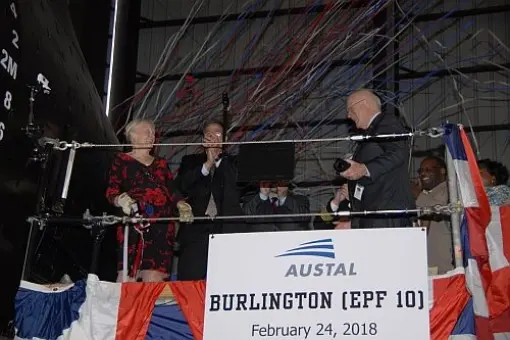 Chrzest USNS Burlington