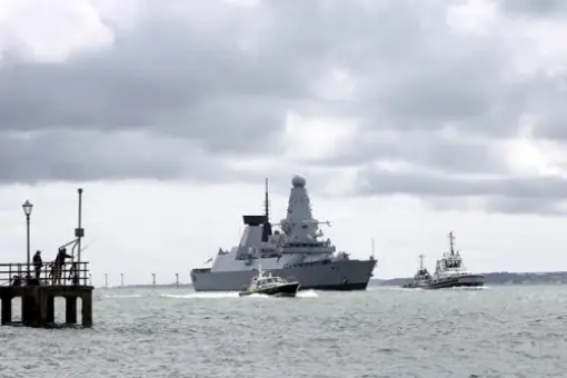 Powrót HMS Daring
