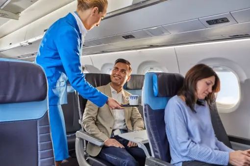 KLM Cityhopper modernizują E195-E2