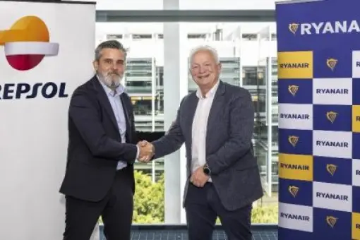 Biopaliwa Repsol dla Ryanair 
