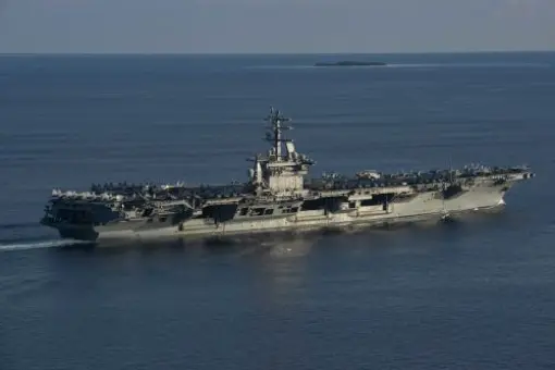 USS Nimitz wraca do domu