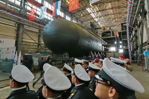 B-586 Kronsztadt zwodowany