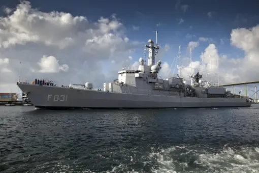 Nowa misja HNLMS Van Amstel