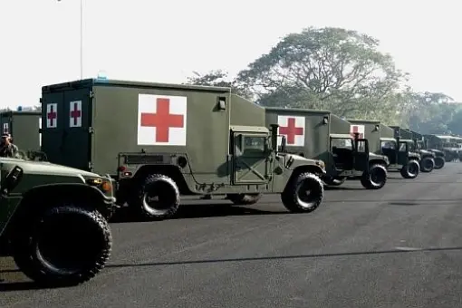 Zamówienie na HMMWV M1152