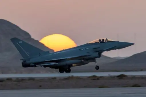 Typhoon zestrzelił bsl