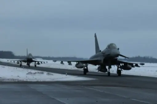 Hiszpańskie Eurofightery w Amari