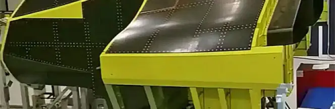 Tajemniczy fragment kadłuba samolotu Northrop Grummana