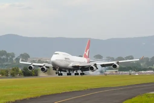 Pierwszy 747-400 Qantas trafił do muzeum