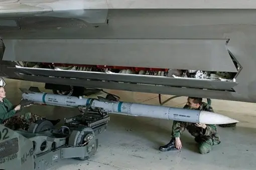 AIM-120D gotowy do służby