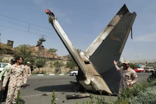Pod Teheranem rozbił się IrAn-140
