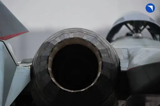 Lot Su-57 z nowym silnikiem