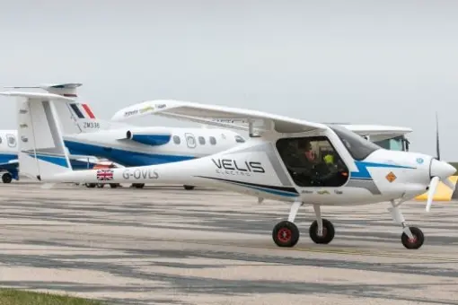 RAF testował Velisa Electro