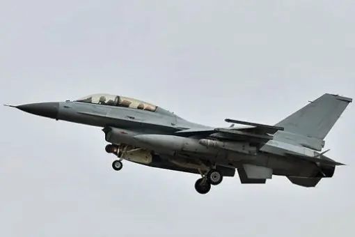 Rozbił się KF-16D Republiki Korei