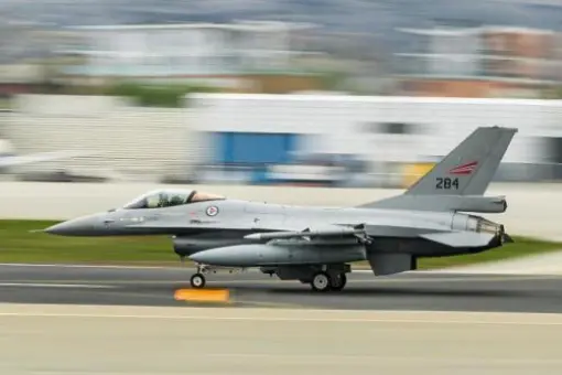 Koniec służby norweskich F-16?