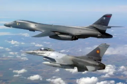 B-1B nad Morzem Czarnym