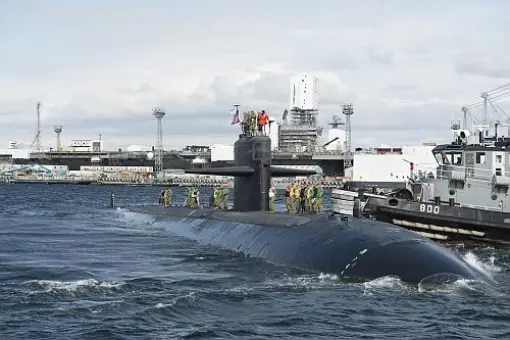 Wycofanie USS Bremerton