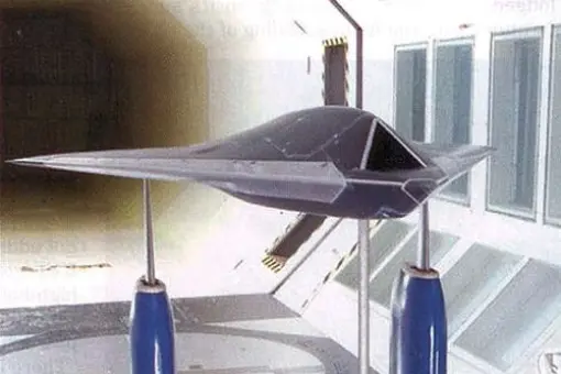 Tylko Taranis w przetargu indyjskim
