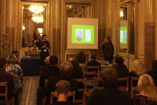Spadochroniarze w Ambasadzie RP w Paryżu